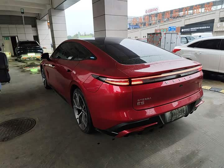 Exeed Sterra ES 2025 2025款 纯电 Pro城区辅助驾驶 100kWh