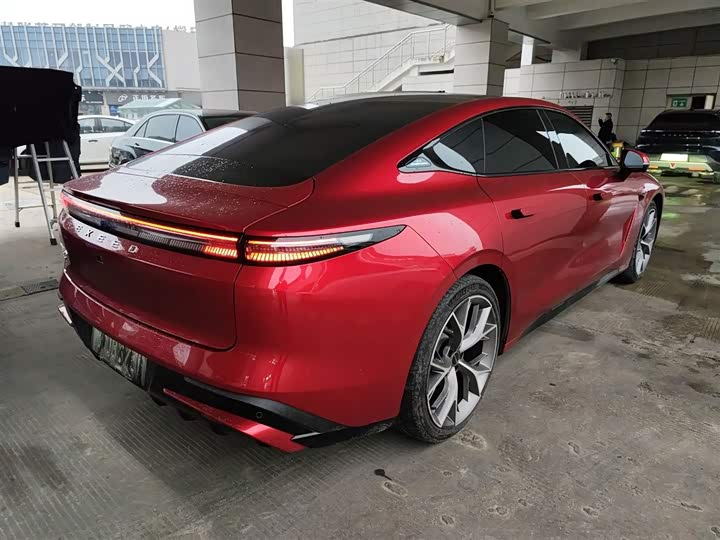 Exeed Sterra ES 2025 2025款 纯电 Pro城区辅助驾驶 100kWh