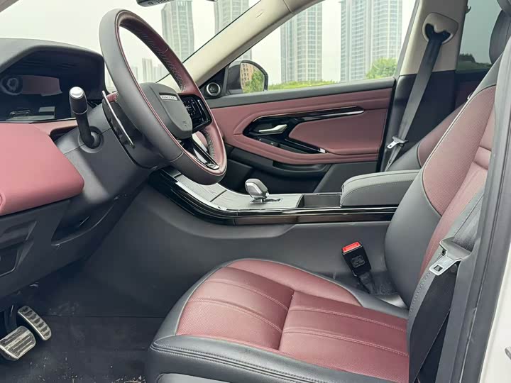 Land Rover Range Rover Evoque L 2024 2024款 揽胜极光L SE 驭光尊耀版