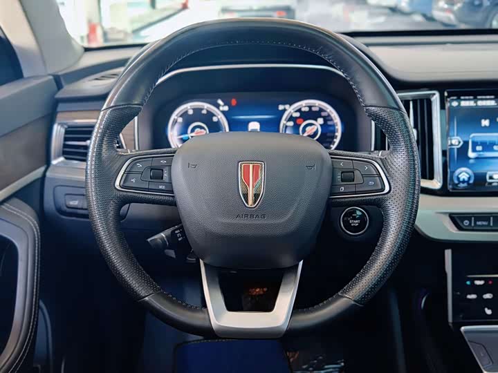 Hongqi HS7 2022 2022款 2.0T DCT两驱智联旗享版 五座