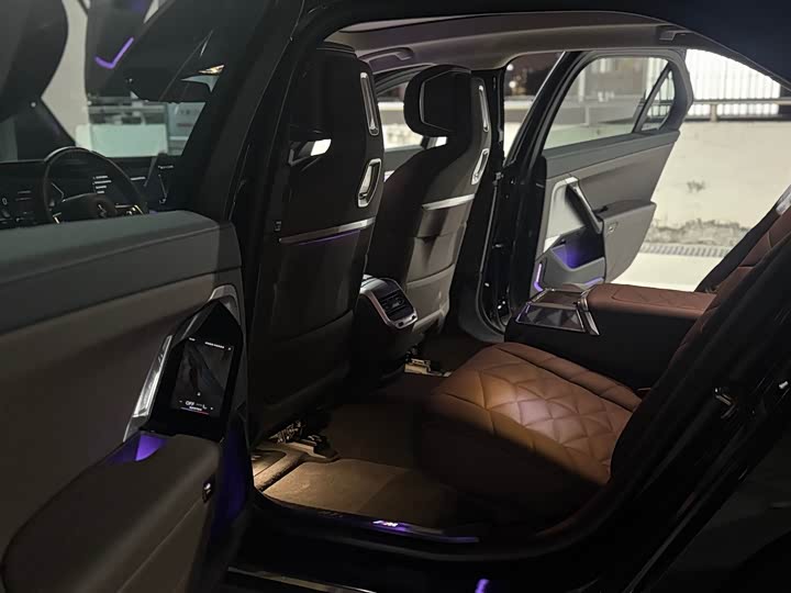 BMW 7 Series 2023 2023款 740Li 领先型 M运动套装