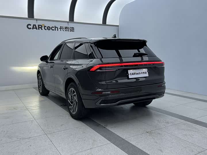 Lincoln Corsair 2025 2025款 1.5T 两驱尊享混动版