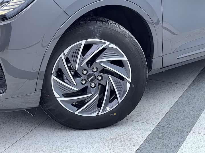 Lincoln Corsair 2025 2025款 1.5T 两驱尊享混动版