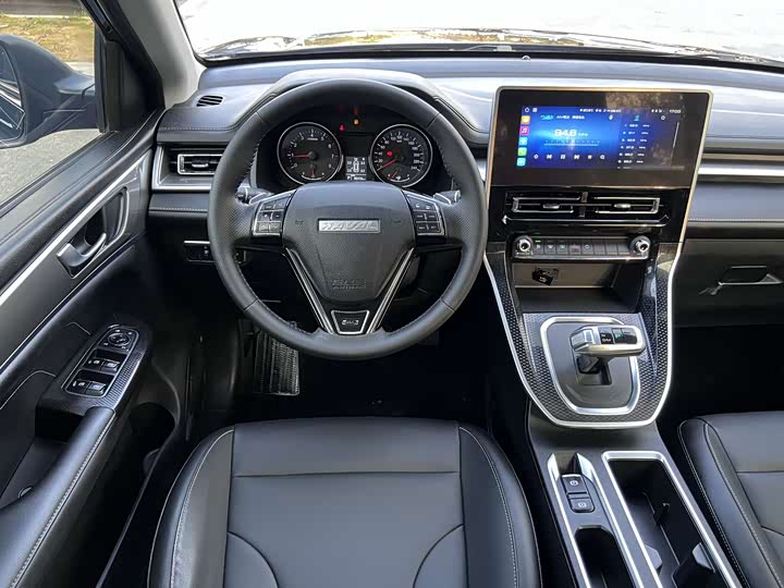 Haval M6 2023 2023款 PLUS 1.5T DCT柳岩联名版