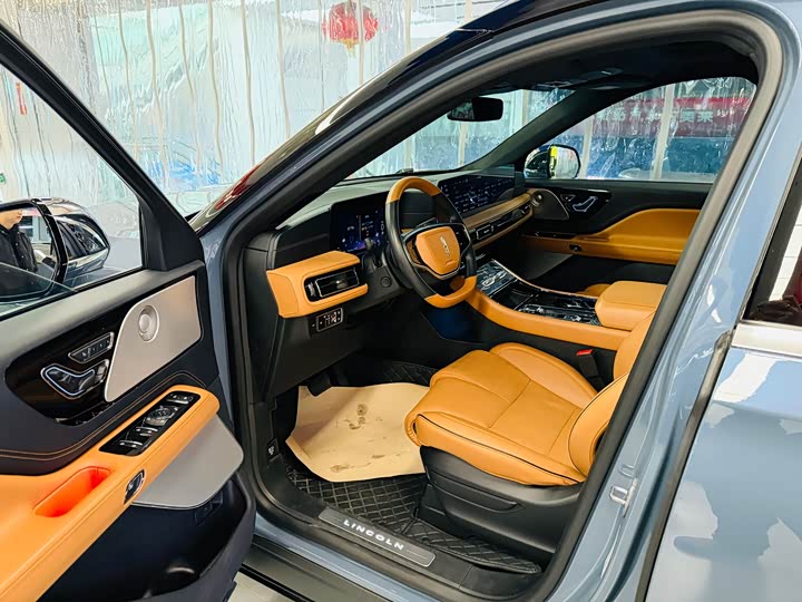 Lincoln Aviator 2024 2024款 3.0T V6 四驱总统版 六座