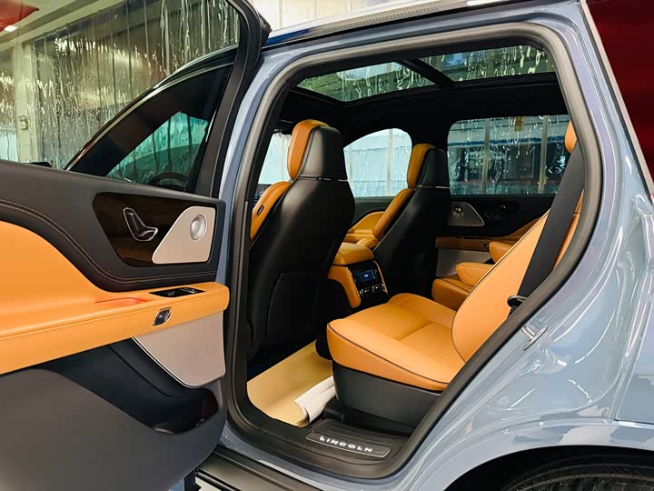 Lincoln Aviator 2024 2024款 3.0T V6 四驱总统版 六座