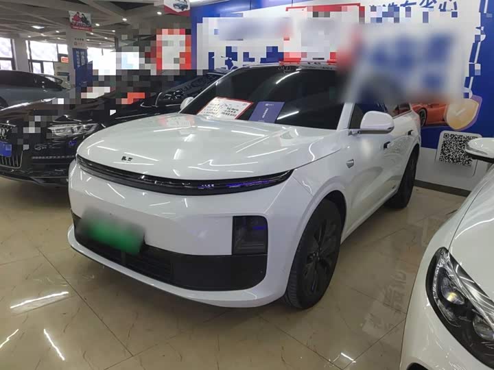 2025 LiXiang L6