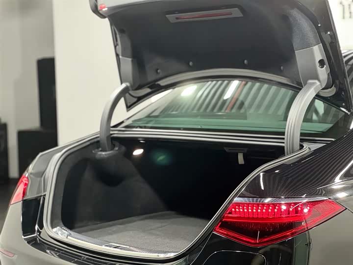 Mercedes-Benz S-Class Hybrid 2023 2023款 S 450 e L 插电式混合动力轿车