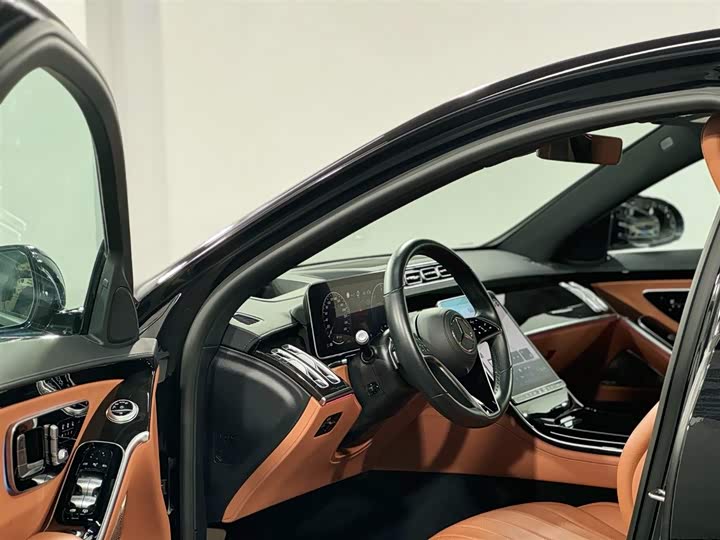 Mercedes-Benz S-Class Hybrid 2023 2023款 S 450 e L 插电式混合动力轿车