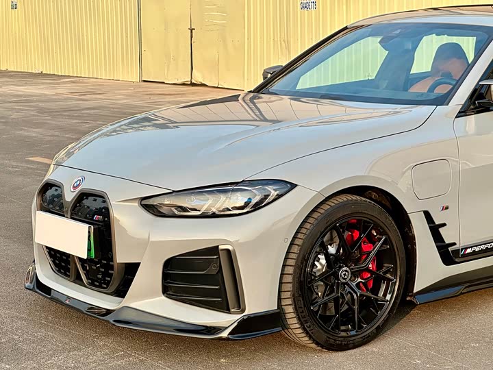 BMW i4 2022 2022款 M50