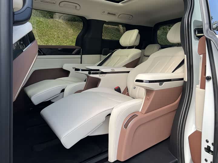 BYD Xia 2025 2025款 DM-i 1.5T 180km 超越型