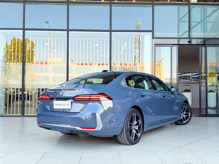 BMW i5 2025 2025款 eDrive 35L 豪华套装