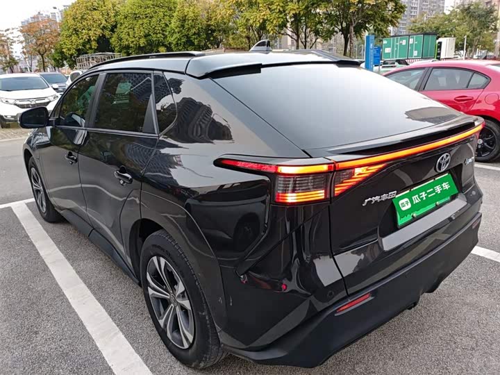 2022 Toyota bZ4X