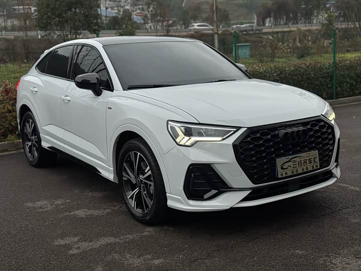Audi Q3 Sportback 2022 2022款 40 TFSI RS套件燃速型