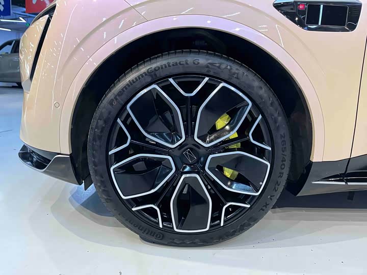 Avatr 11 2024 2024款 630 三激光后驱版