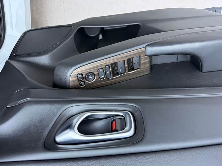 Honda Vezel 2023 2023款 1.5L CVT先锋版