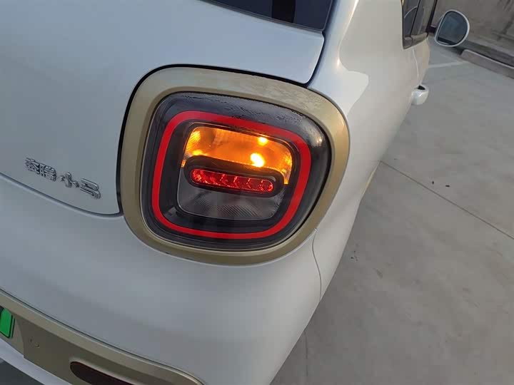 Bestune Pony 2026 2026款 222km 闪耀马