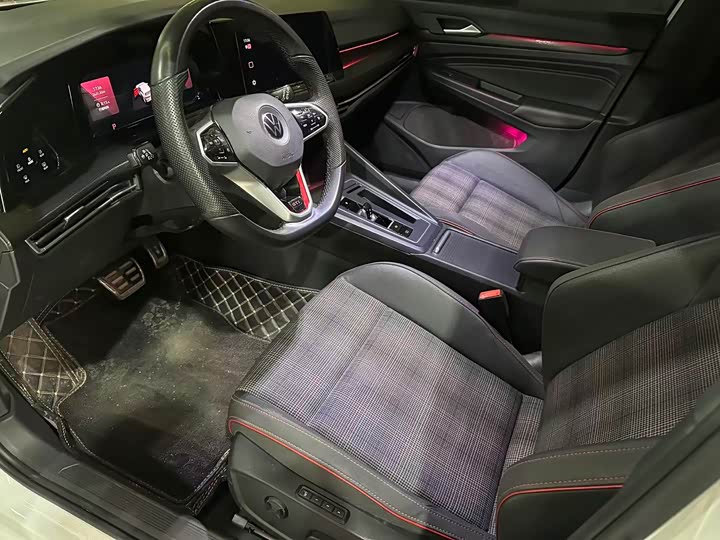 Volkswagen Golf GTI 2023 2023款 380TSI DSG GTI