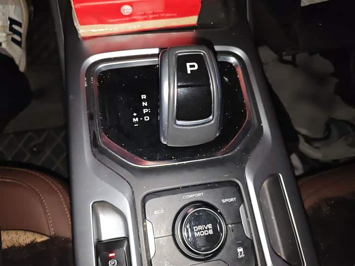 Geely Okavango 2022 2022款 1.8TD 自动尊贵型 7座