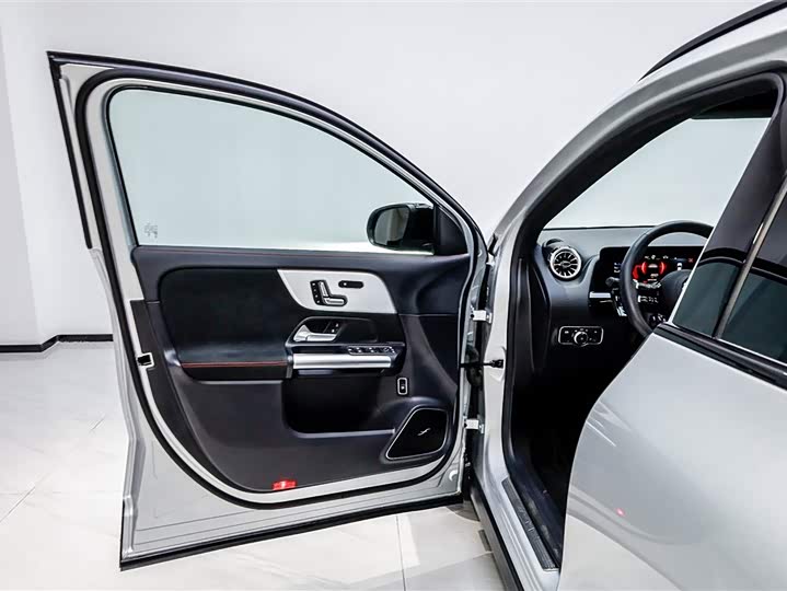 Mercedes-Benz GLA-Class AMG 2024 2024款 AMG GLA 35 4MATIC