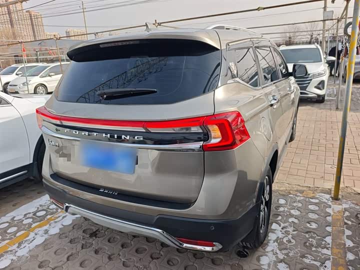 Dongfeng Forthing T5 2021 2021款 改款 1.6L 手动舒适型