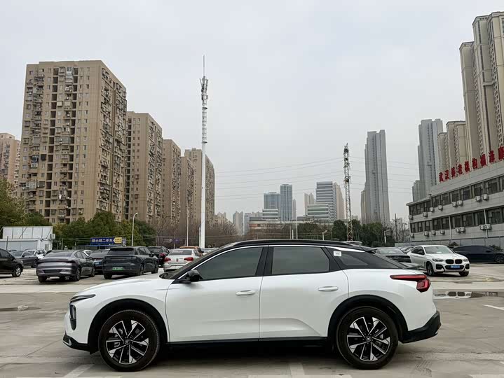 Citroen C5 X 2024 2024款 1.6T 享不凡