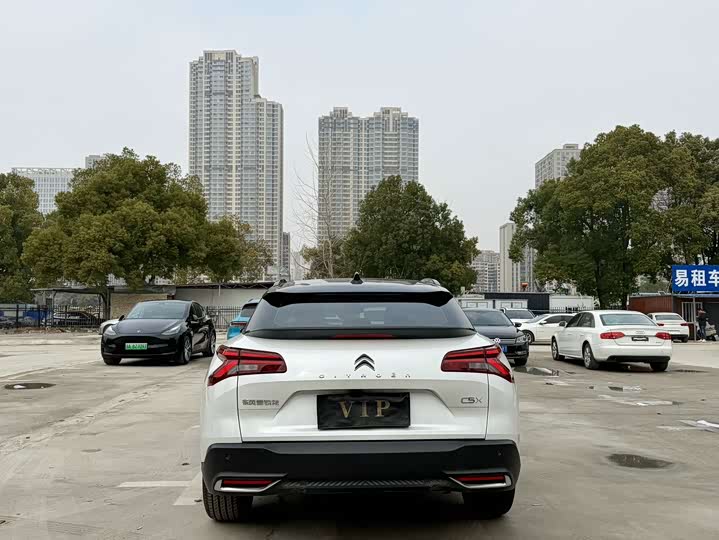 Citroen C5 X 2024 2024款 1.6T 享不凡