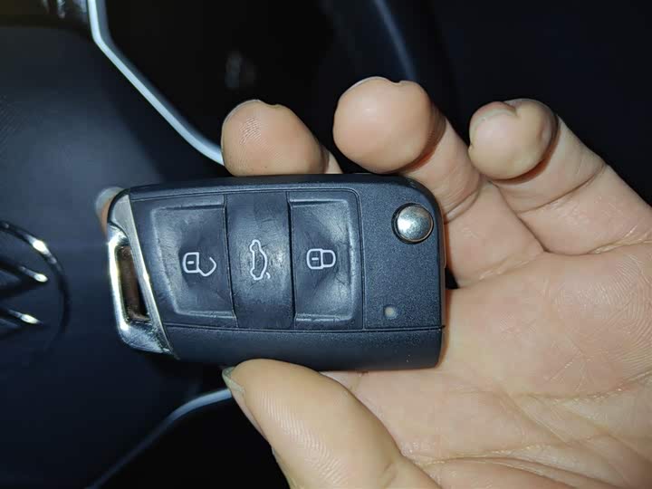 Volkswagen Magotan 2025 2025款 众享款 280TSI DSG舒适型