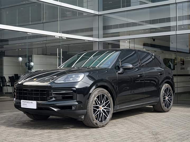2025 Porsche Cayenne
