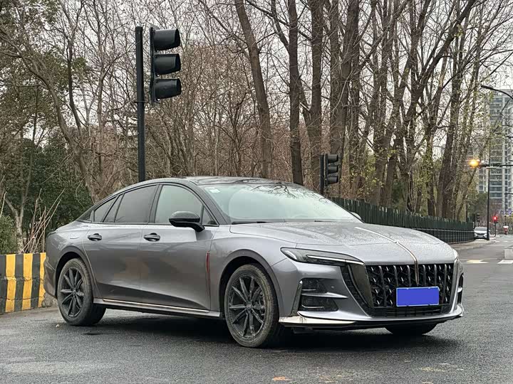 Hongqi H6 2023 2023款 2.0T 致臻版