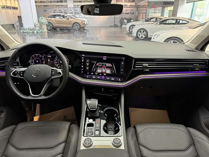 Volkswagen Touareg 2022 2022款 3.0TSI 锐享版 曜黑运动套装