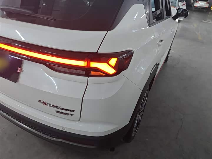 Changan CS35 Plus 2023 2023款 畅享版 1.4T DCT尊贵型