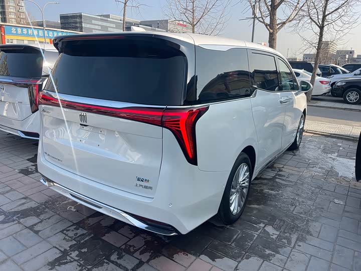 Buick GL8 Century 2025 2025款 2.0T 六座蕴世版