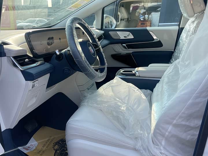 Buick GL8 Century 2025 2025款 2.0T 六座蕴世版