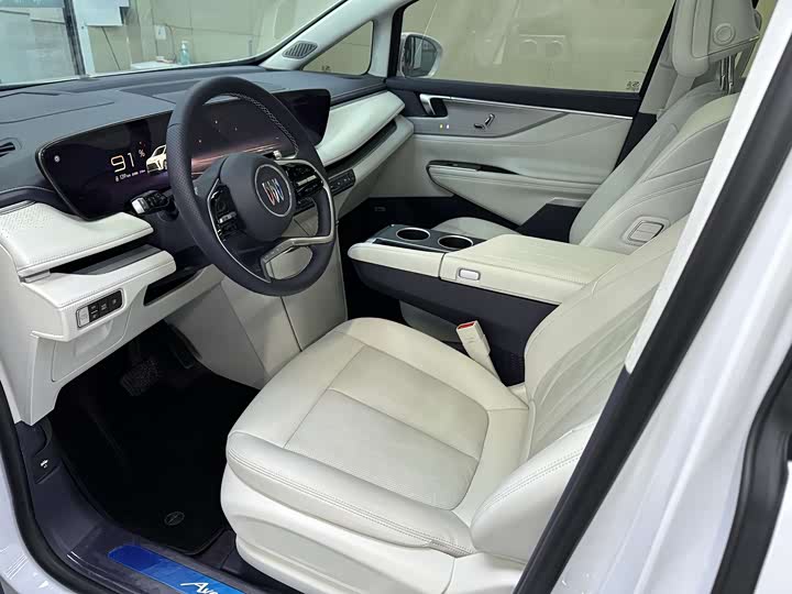 Buick GL8 Hybrid 2026 2026款 陆尊 尊享版