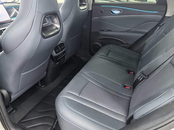 BYD Sea Lion 07 DM-i Hybrid 2025 2025款 150 领航+版