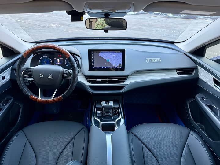 Hongqi E-QM5 2025 2025款 500km 出行版