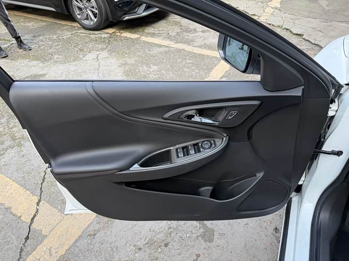 Chevrolet Malibu XL 2023 2023款 Redline 2.0T 锐动版