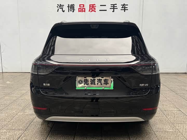 Aito M9 2025 2025款 增程 Max版 52kWh 5座版