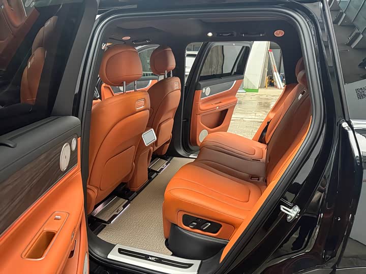 Aito M9 2025 2025款 增程 Max版 52kWh 5座版