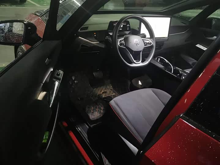 Volkswagen ID.3 2026 2026款 聪明款 出众版GTX套件款