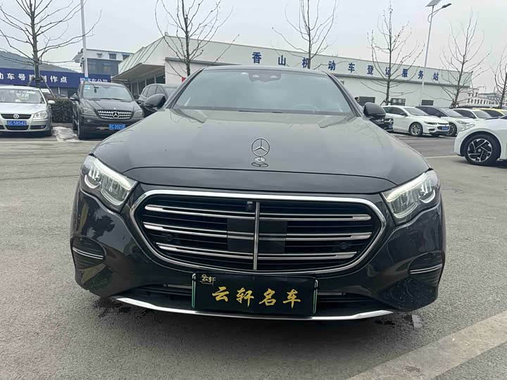 Mercedes-Benz E-Class Hybrid 2024 2024款 E 350 e L 插电式混合动力轿车