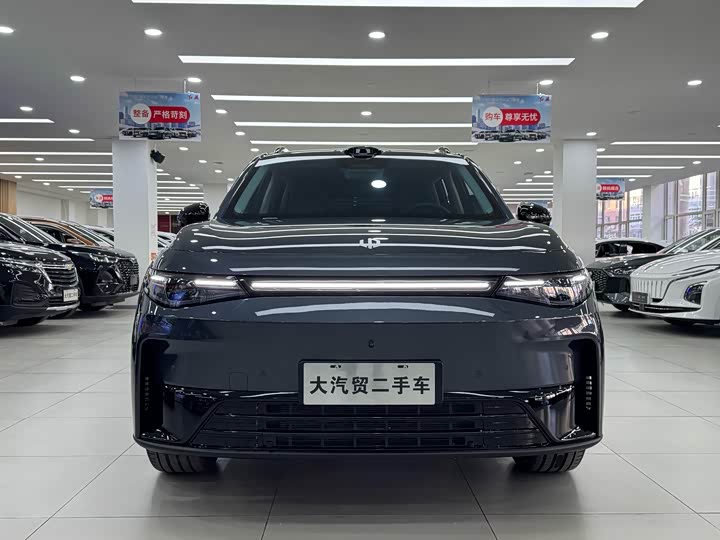 Leapmotor C16 2026 2026款 增程 280激光雷达智尊版 5座