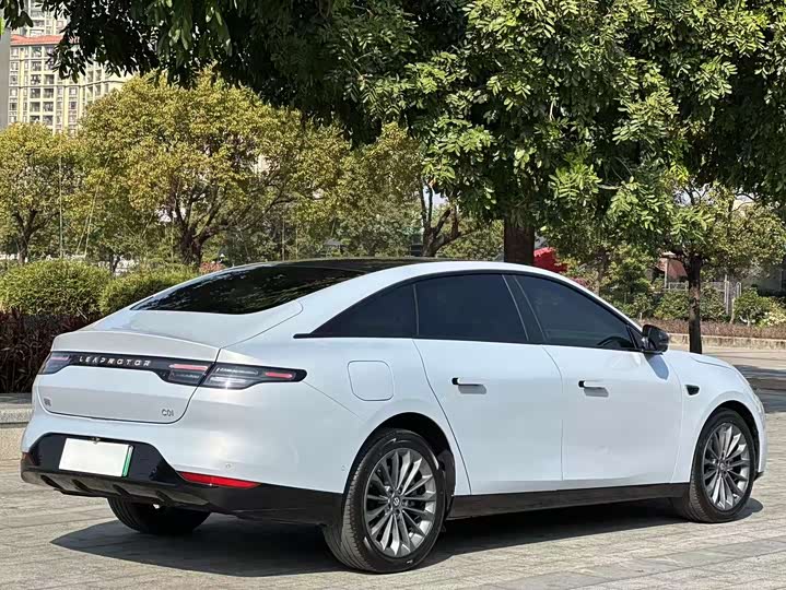 Leapmotor C01 2024 2024款 增程 216尊享版