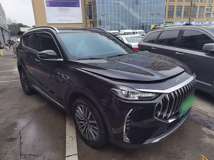 Jetour X70 Plus 2025 2025款 冠军版 1.5T DCT冠军MAX 7座