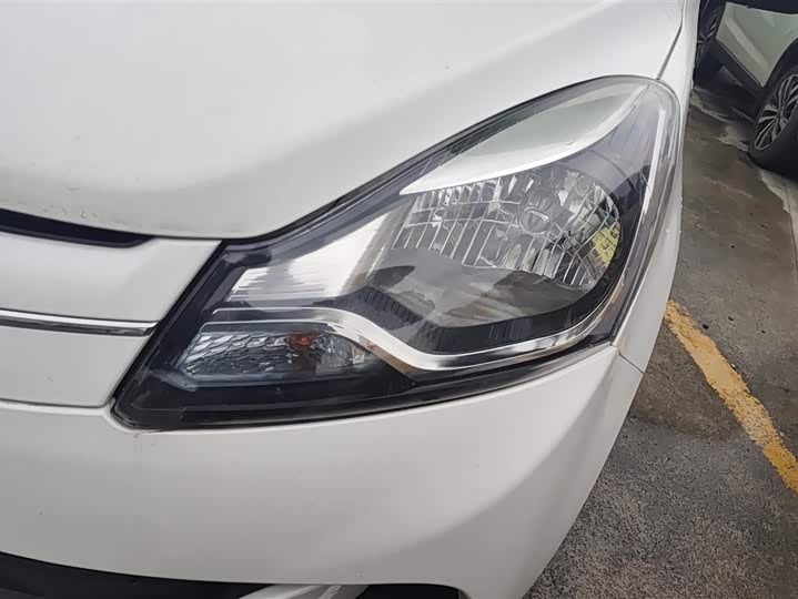 Changan BenBen E-Star 2021 2021款 国民版 心怡版（快充版）磷酸铁锂（31.18kWh）