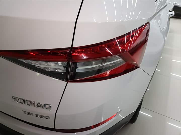 Skoda Kodiaq 2021 2021款 TSI330 7座两驱豪华优享版