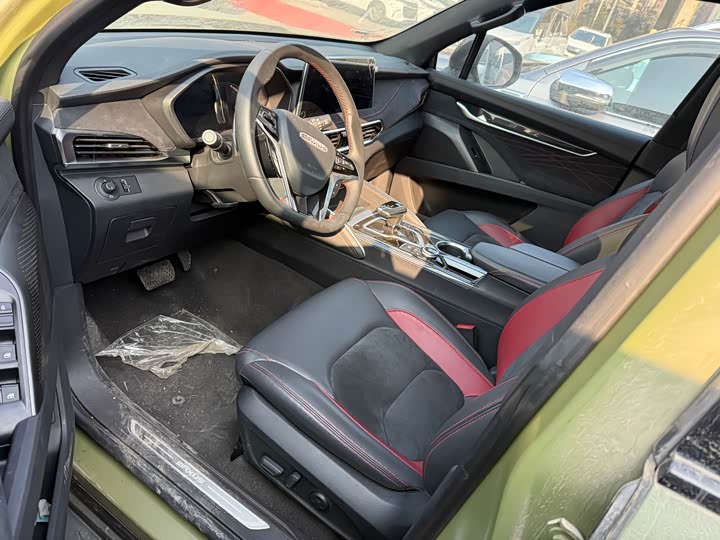 Maxus D90 Pro 2022 2022款 2.0T 柴油四驱亚马逊版 7座