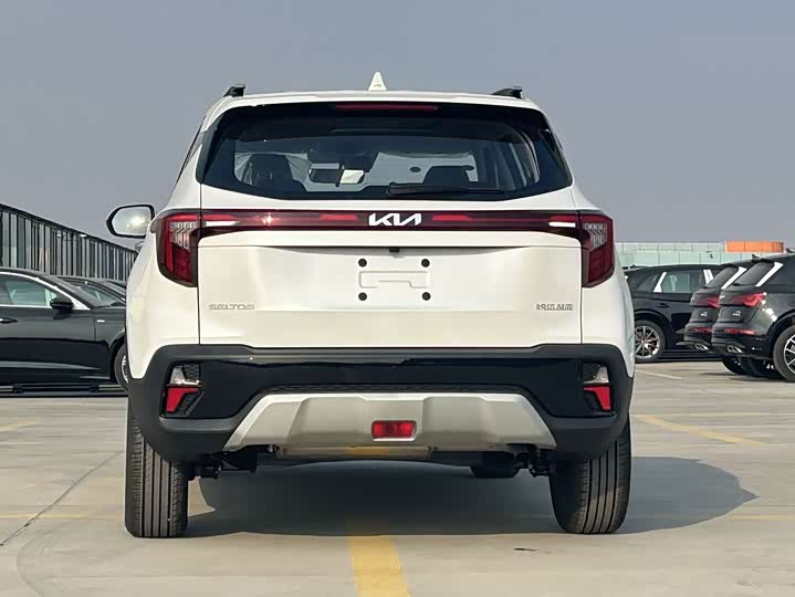 Kia Seltos 2023 2023款 1.5L CVT豪华版