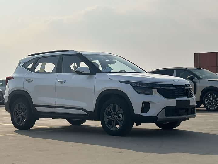 Kia Seltos 2023 2023款 1.5L CVT豪华版